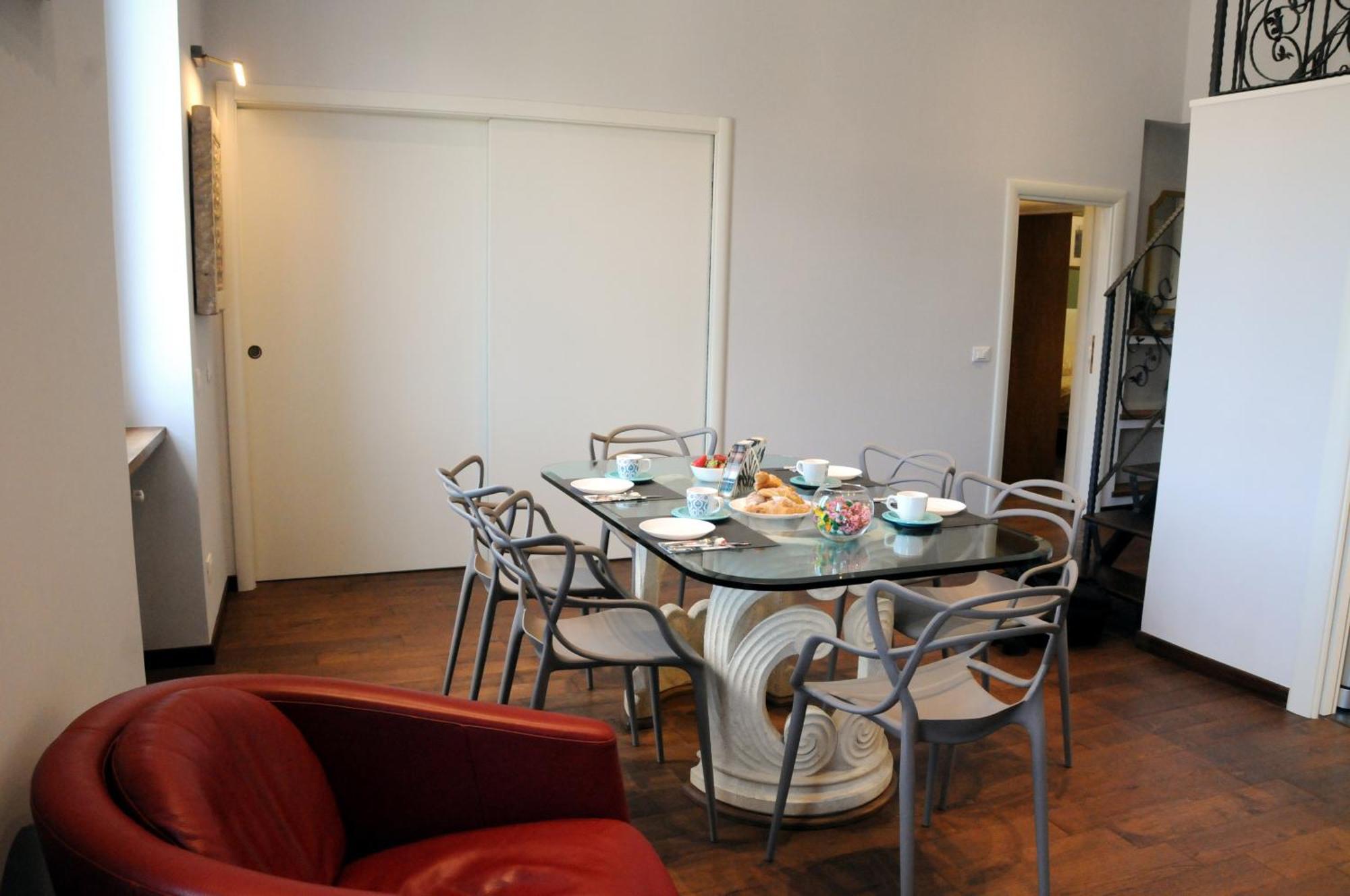 A Casa Di Lu, Al Colosseo - Guest House Рим Экстерьер фото