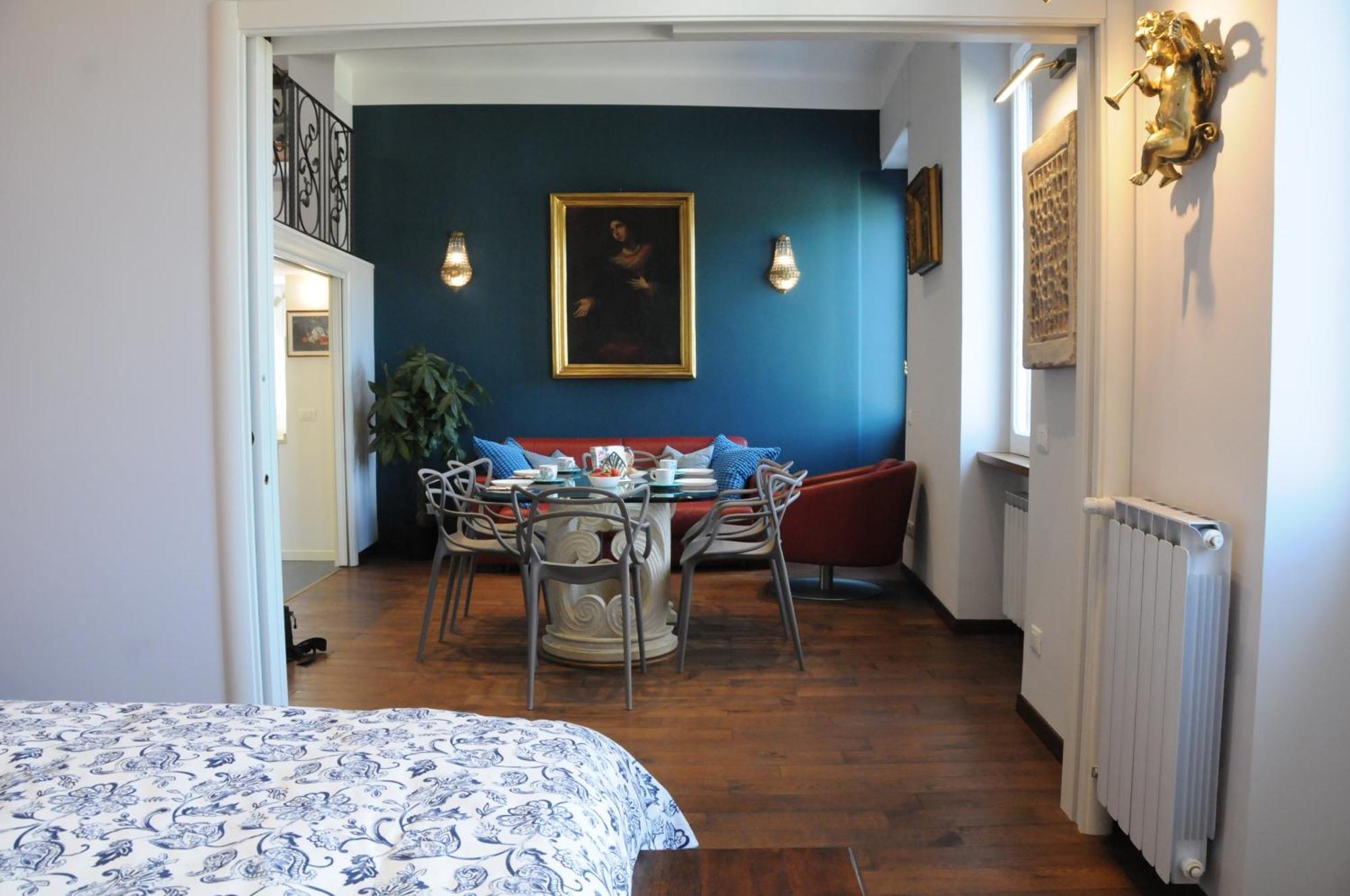 A Casa Di Lu, Al Colosseo - Guest House Рим Экстерьер фото